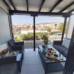 度假居 With Sea Views Mogán
