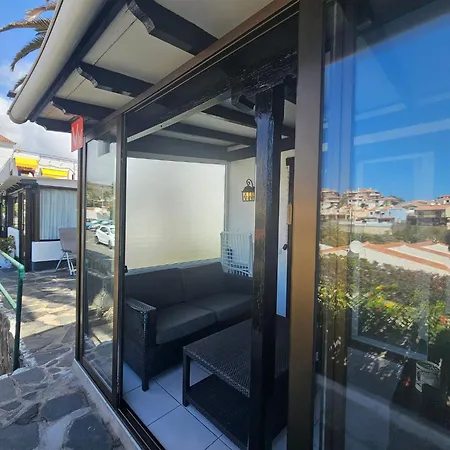 度假居 With Sea Views *